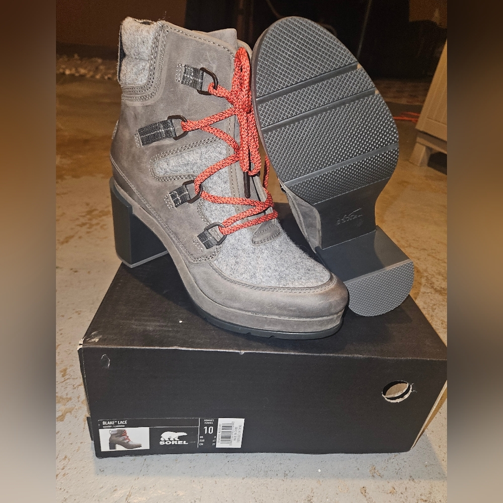 Sorel Black Lace Quarry